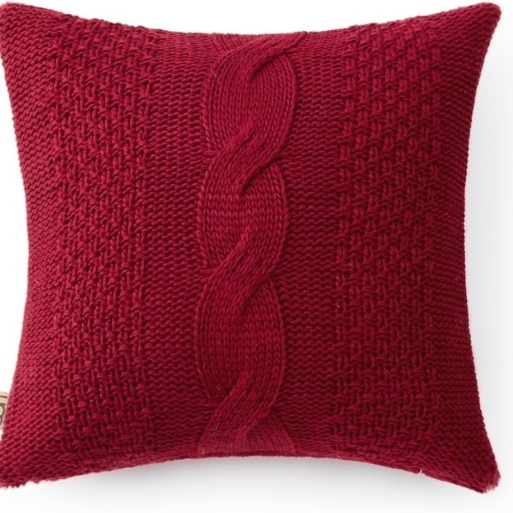 🆕UGG Erie Cable Knit Accent Pillow with Faux Fur Backing Dark Cherry 20 x 20  1